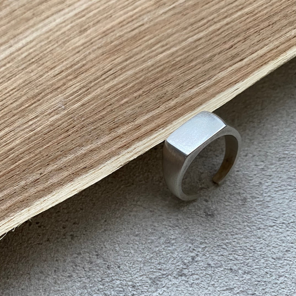 一点物】手作業仕上げ／マットシルバー印台リング｜シンプル＆無骨