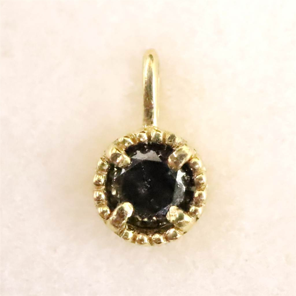 天然ブラックダイヤモンド 3mmラウンド ペンダント チャーム K18YG  0.25g #70306