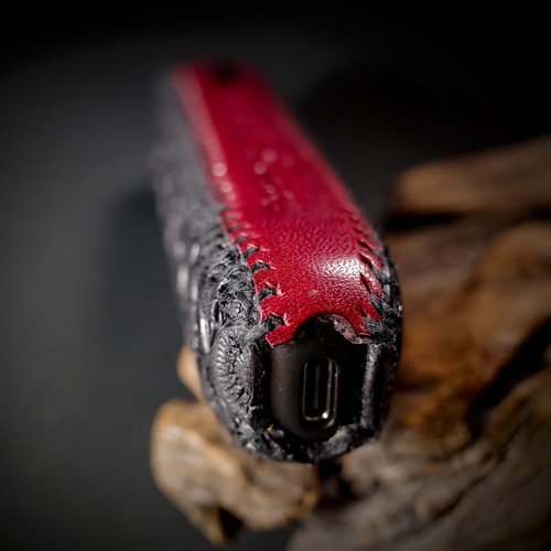 PloomAURA】プルームオーラ 本革製カバー〝髑髏 結〟漆黒×臙脂