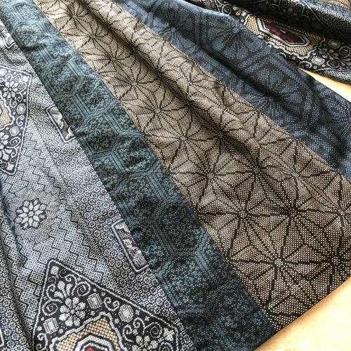 日本／大島紬】アンティーク大島紬のスカートみたいなワイドパンツ 細