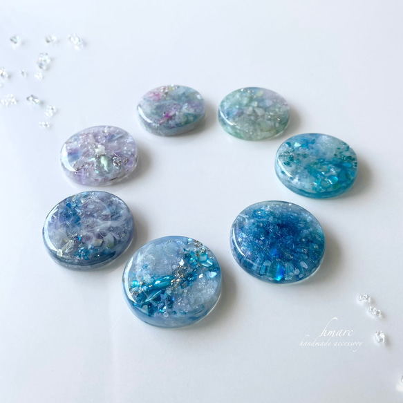 大ぶり 夏のマーブル 大人 レジン ヘアゴム ～ right blue gradation ～ 6枚目の画像