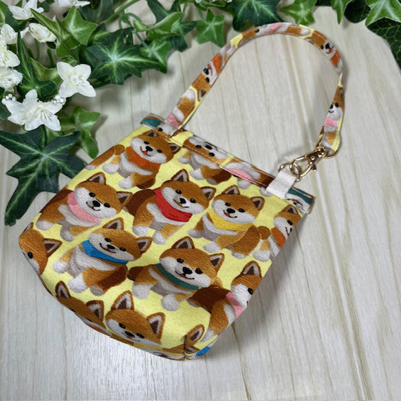 豆柴のファスナー付きミニミニポーチ　送料込み 4枚目の画像