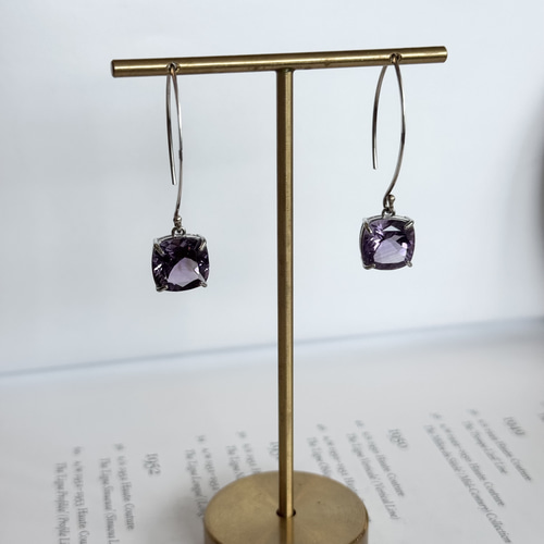 silver925/アメジスト/3ct/大粒ピアス/スクエアファセットカット