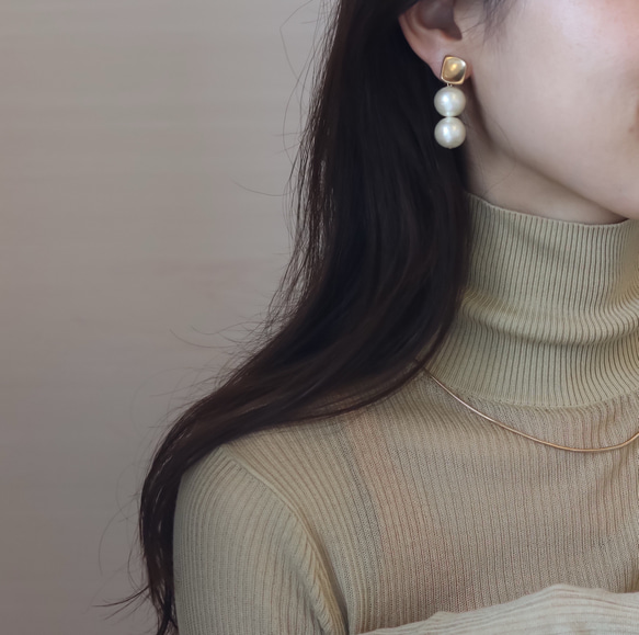 【outlet No.1】スクエアgold コットンパール イヤリング/ピアス（アレルギー対応） 9枚目の画像