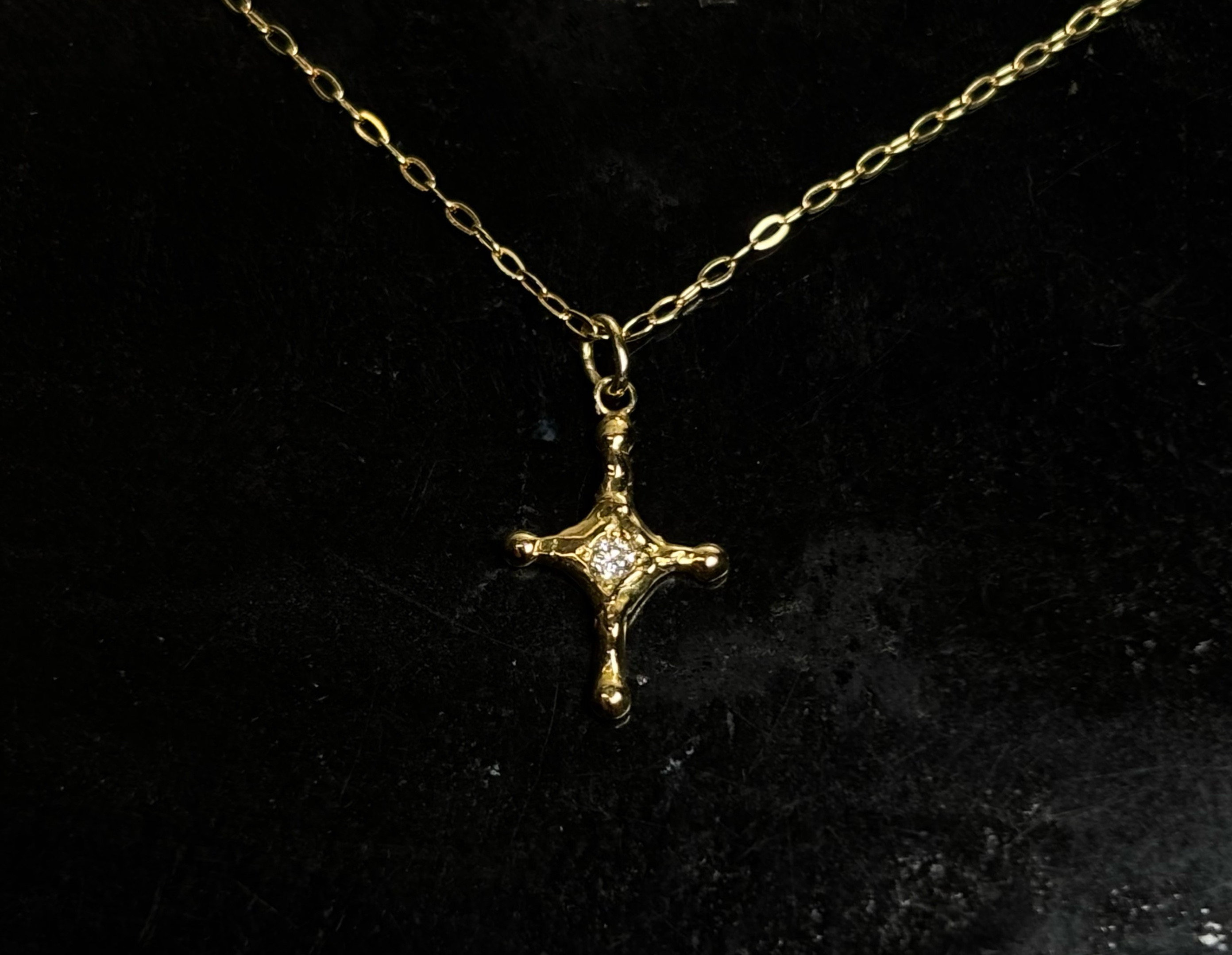 ◆K10◆ キラリとメレダイヤのネックレス 31,590円