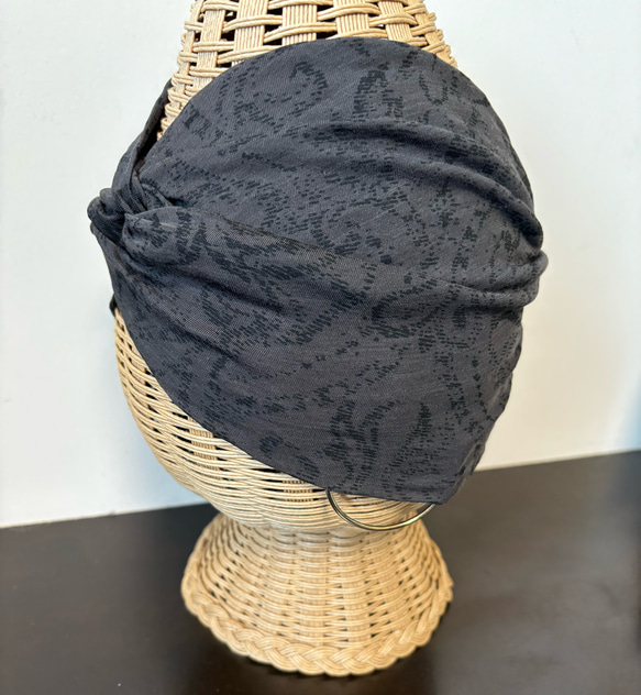 ダマスク柄 柔らか ジョーゼットニット超幅広 ターバン ヘアバンド 2枚目の画像