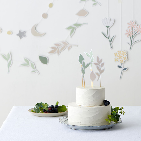 ケーキトッパー フラワー リーフ スター ムーン くすみカラー ラミネート加工 1枚目の画像