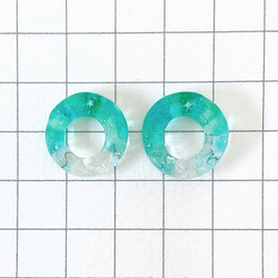 石垣島のガラスピアス　波間　2507-02 4枚目の画像