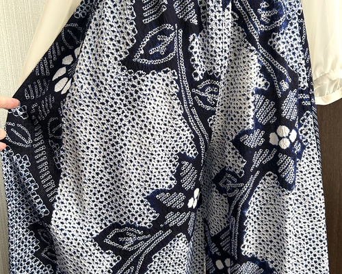 有松絞りと浴衣のパッチワークトップス　着物リメイク 着物リメイク 有松絞り浴衣 Tシャツ/M〜L/ブルー系 Tシャツ