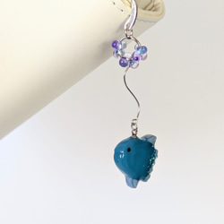 マンボウのブックマーク　栞　マンボウ　海　マンボー　ブックマーカー　読書　本　手帳　帯飾り　スケジュール帳　贈り物 5枚目の画像