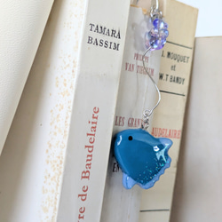 マンボウのブックマーク　栞　マンボウ　海　マンボー　ブックマーカー　読書　本　手帳　帯飾り　スケジュール帳　贈り物 7枚目の画像