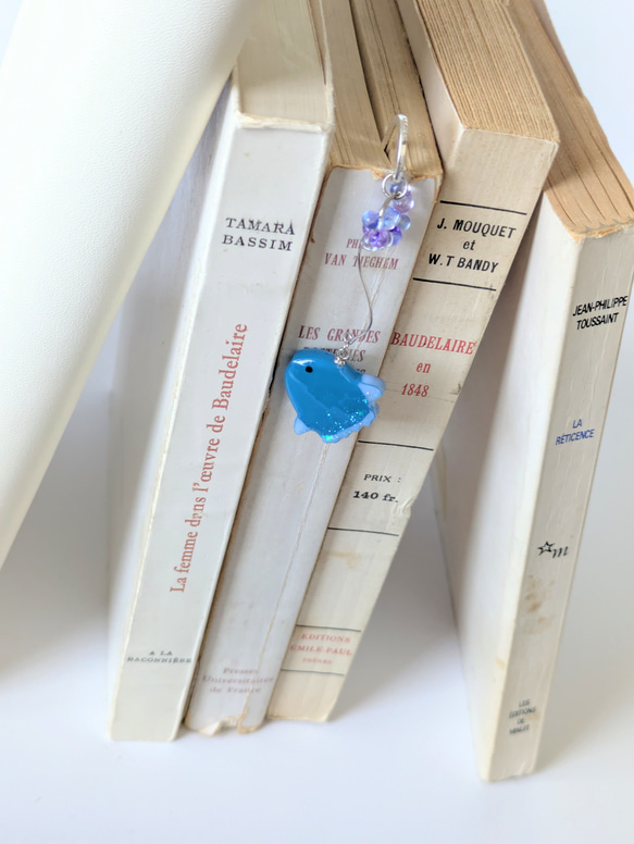 マンボウのブックマーク　栞　マンボウ　海　マンボー　ブックマーカー　読書　本　手帳　帯飾り　スケジュール帳　贈り物 6枚目の画像