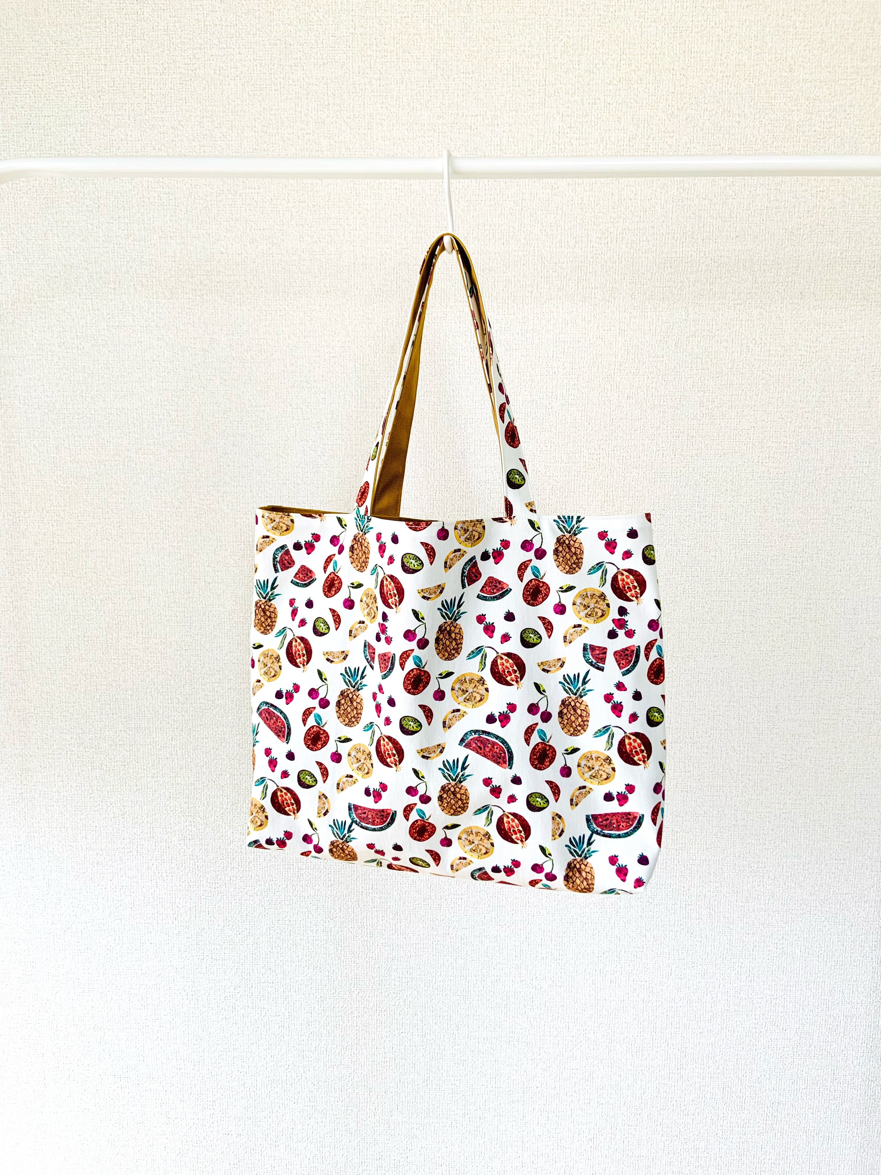 大人のマチありレッスンバッグ　リバティ　ピエトラデュラ　ホワイト　マチあり　帆布バッグ