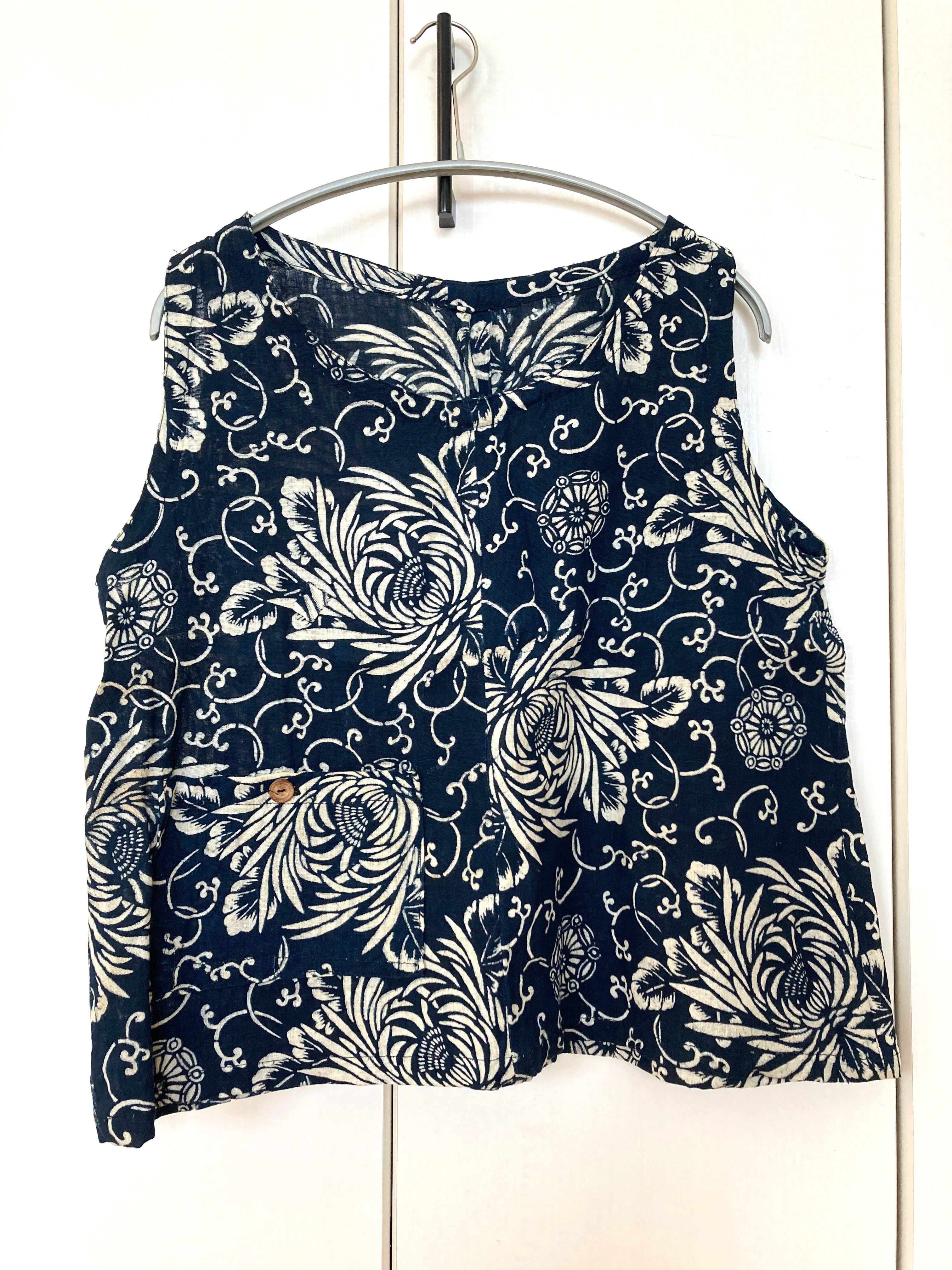 古布型染めのノースリーブ