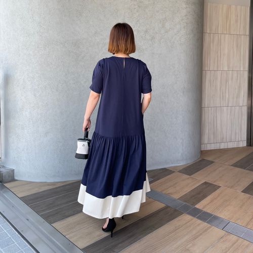 ゆったり着やせ♡大人可愛い♡美人シルエット裾バイカラー