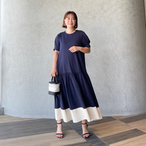 ゆったり着やせ♡大人可愛い♡美人シルエット裾バイカラーワンピース