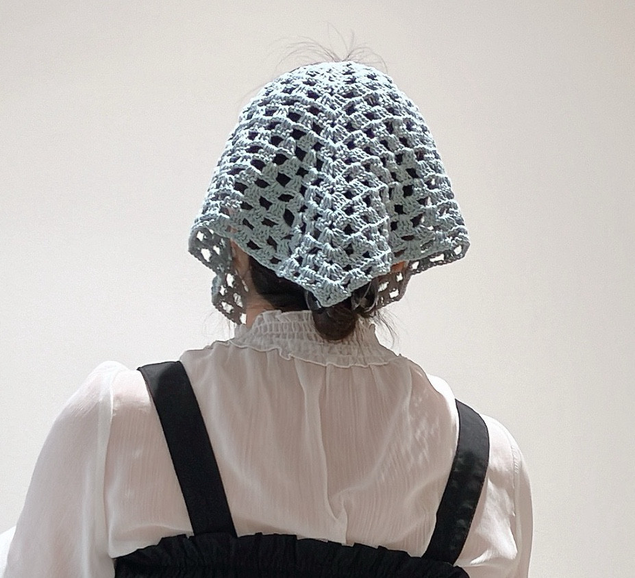 バブーシュカ　夏用　UVカット ブルーミスト　三角巾　手編み　ヘアターバン　ヘッドドレス　着る日焼け止め　シンプル