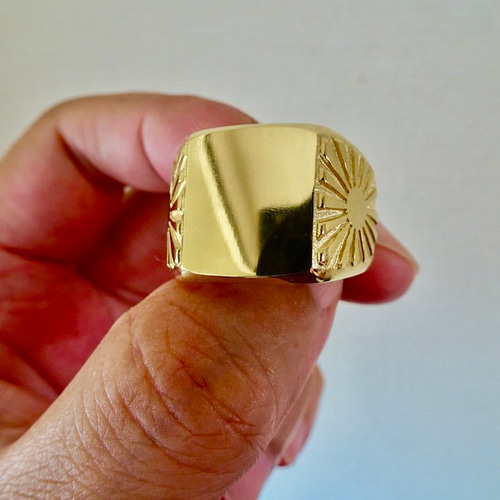 仁尾彫金『k18ゴールド太陽の印台リング、磨き』ハンドメイド404 指輪