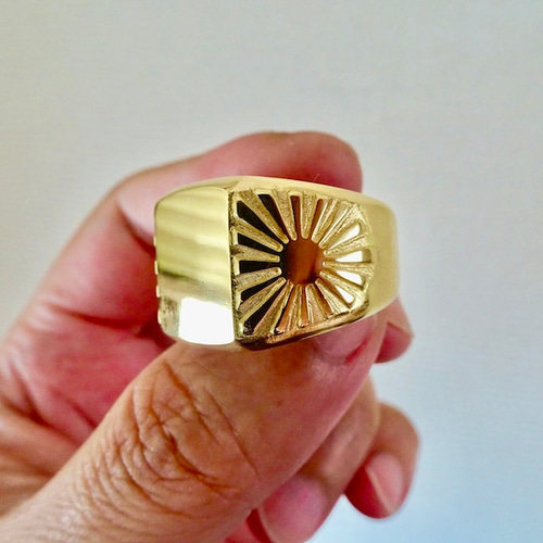 仁尾彫金『k18ゴールド太陽の印台リング、磨き』ハンドメイド404 指輪