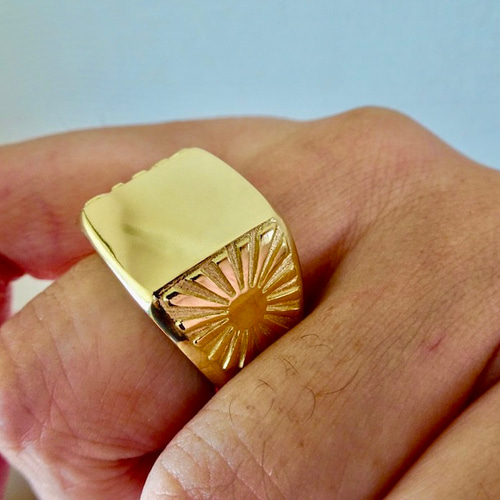 仁尾彫金『k18ゴールド太陽の印台リング、磨き』ハンドメイド404 指輪