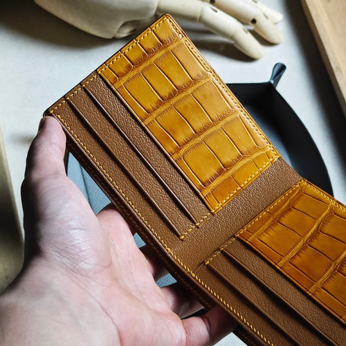 ワニ革使用2つ折り財布 手縫い商品 二つ折り財布 TOKYO BESPOKE