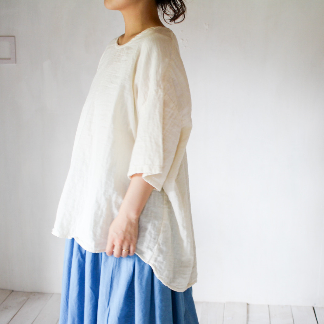 kasane – tuck back tops（kinari）