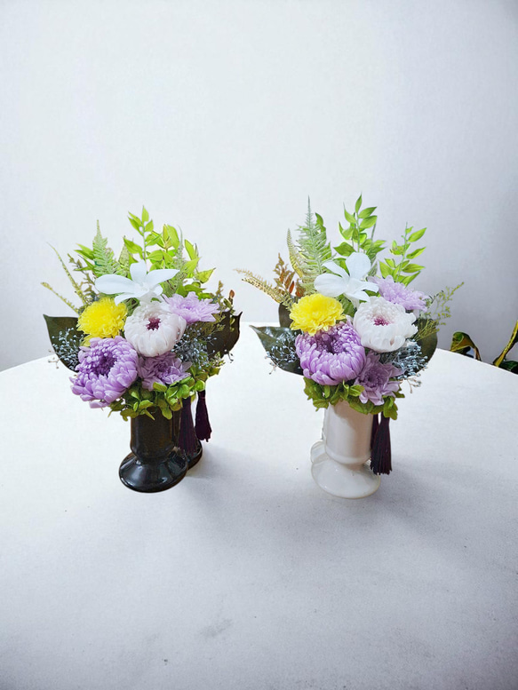 《仏花》プリザーブドフラワー/花器の色選択可能/一対購入可能/クリアケース無料/4つの特典 2枚目の画像