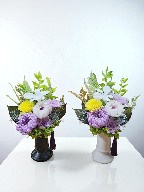 《仏花》プリザーブドフラワー/花器の色選択可能/一対購入可能/クリアケース無料/4つの特典 3枚目の画像