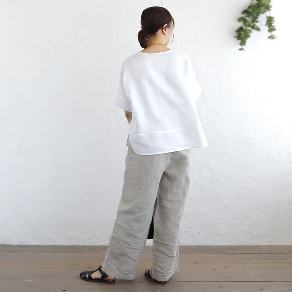 大人のTシャツに。リネンのワイドプルオーバーブラウス（ホワイト）TP34. 8枚目の画像