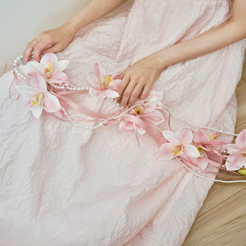 完成品】ピンクフラワーのバレエコアパールブーケ／花束 結婚式 前撮り