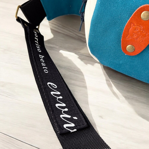 長財布ok⭐︎空色＋生成り帆布の猫boxerボディバッグ 9枚目の画像