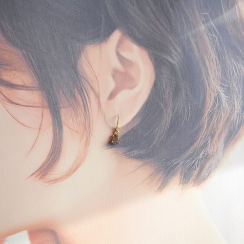 ピアス☆ブラッドショットアイオライト 1粒ピアス_220716 ピアス