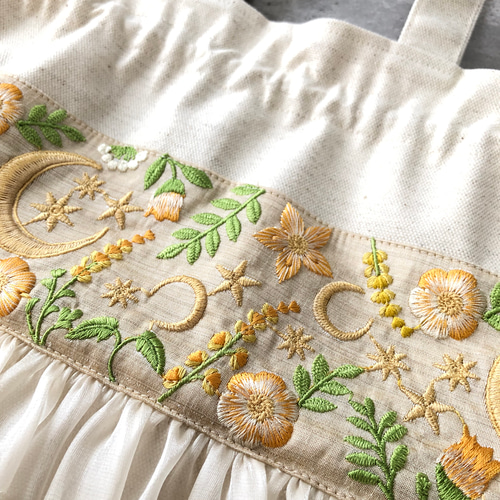 インド刺繍リボンの巾着バッグ⭐︎月の星のリボン⭐︎カラフル