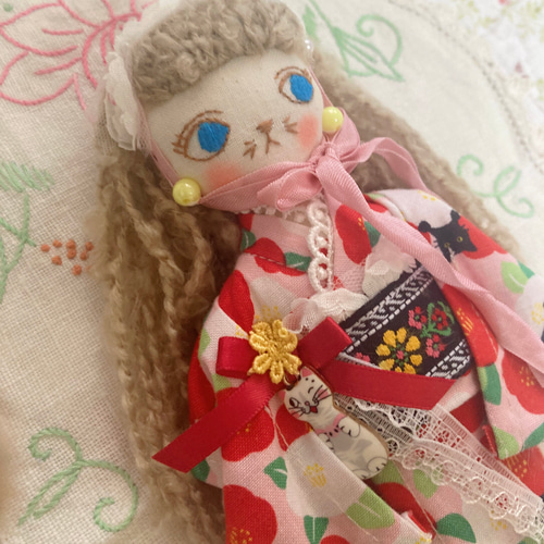 ラブリーナチュラル夢猫ちゃん ドールチャーム 布人形 ミニドール