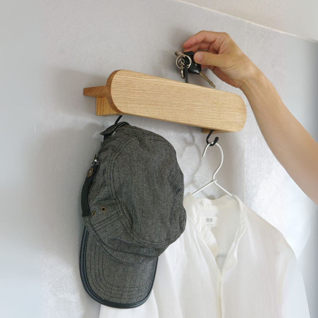 壁掛けハンガーラック / 小物置き付き / オーク無垢材（360mm／720mm）