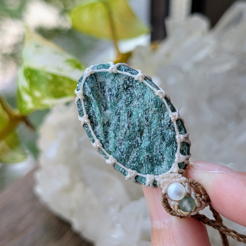 ☆グリーンアベンチュリンDruzy・アベンチュリン☆マクラメ編み