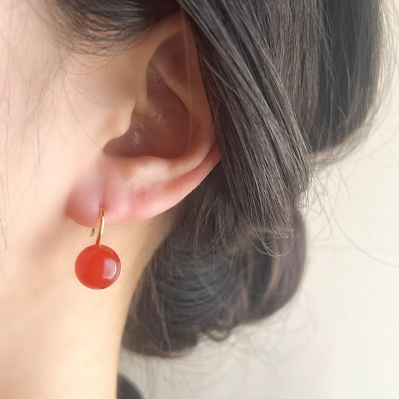 【JORIE】金属アレルギー対応❤️　大人レッド　Spoon stone レッドアゲート　ピアス　サージカルステンレス 2枚目の画像