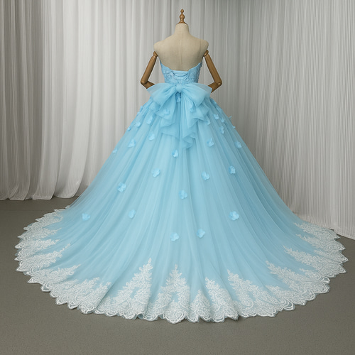 送料無料！カラードレス ブルー 花モチーフ 立体ドレープ 裾に繊細