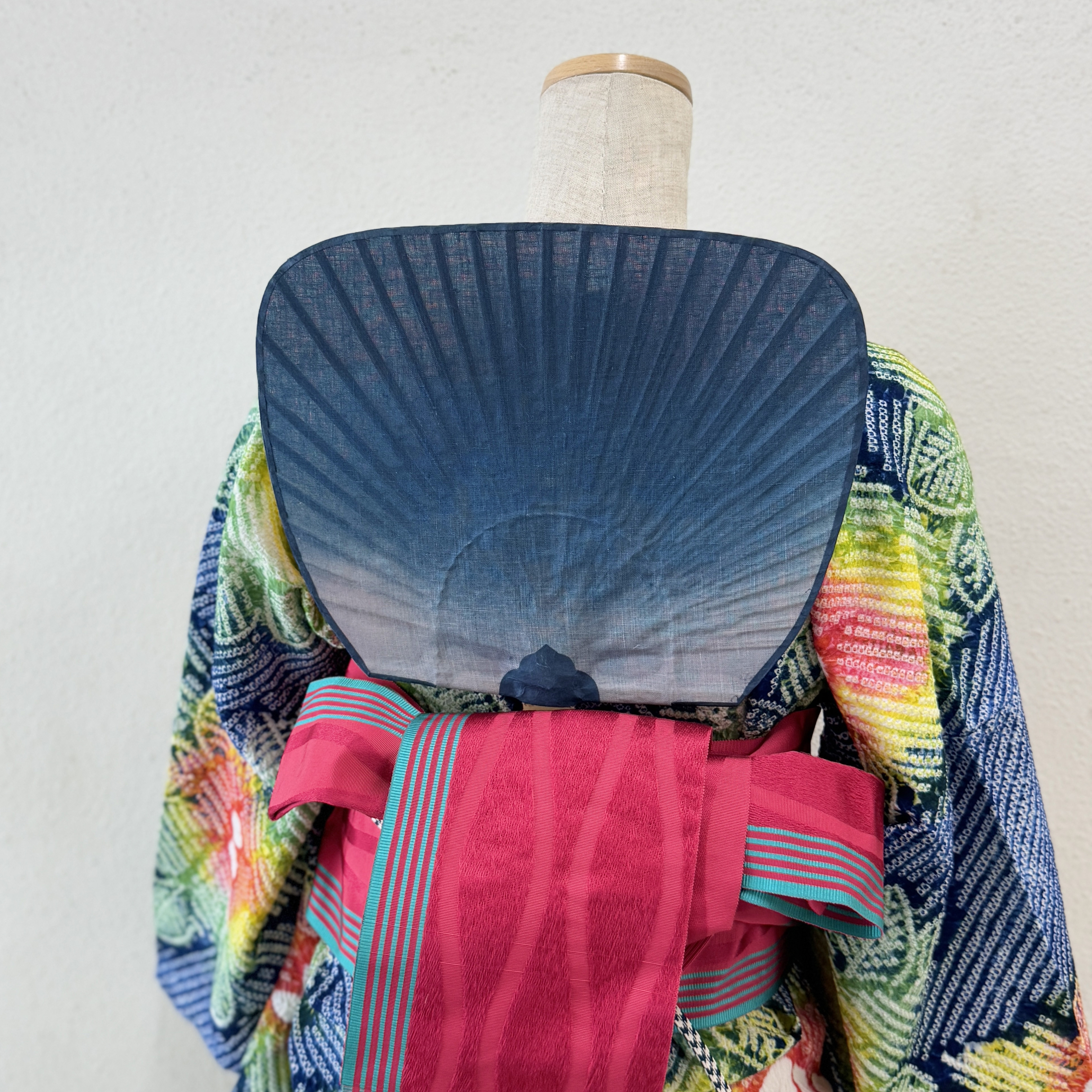 藍染め竹製うちわ《楕円大》麻/日本の夏2026