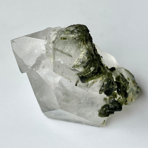 水草 涼 エピドートinクォーツ ⑥ 緑簾石入り水晶 Epidote in Quartz