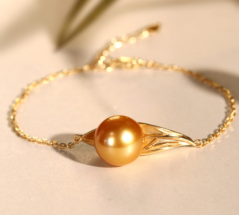 [ヘイズジュエリー] リッチゴールドの秋の葉のブレスレット 10-10mm 南洋天然海水真珠ブレスレット 18Kゴールド クラシ