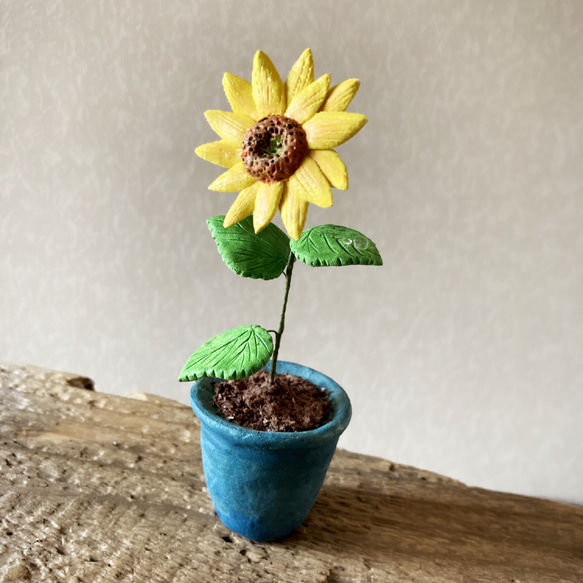 9658.bud 粘土の鉢植え ひまわり［大］ 2枚目の画像