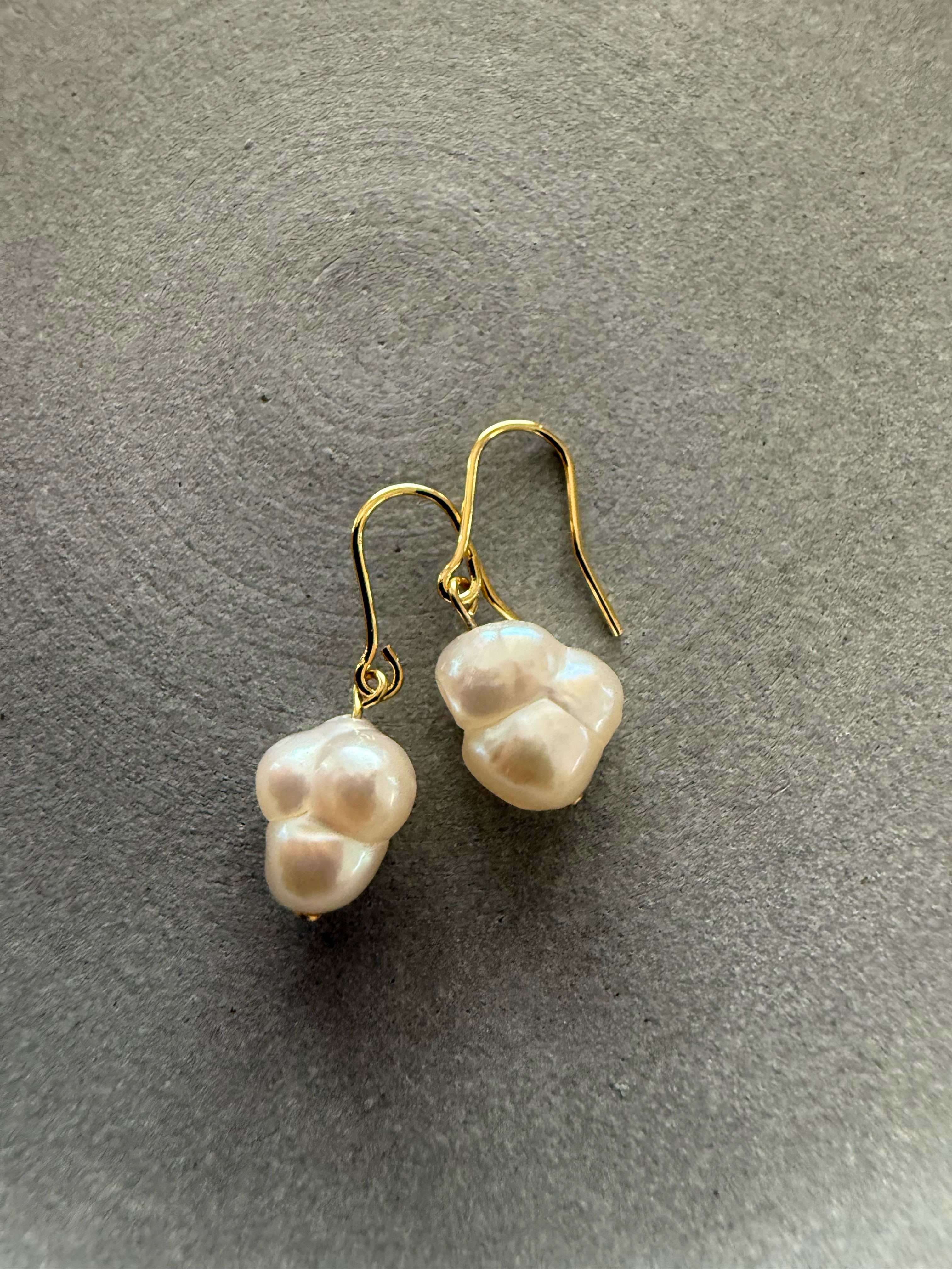 美しい三つ子の淡水パール♚ピアス/ノンホールピアス