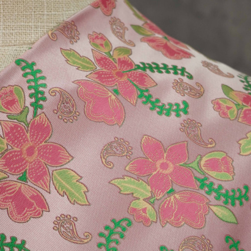 長さ1m ジャガード生地 大判 花柄 ピンク 綺麗 上品 布 きじ 色織 手芸