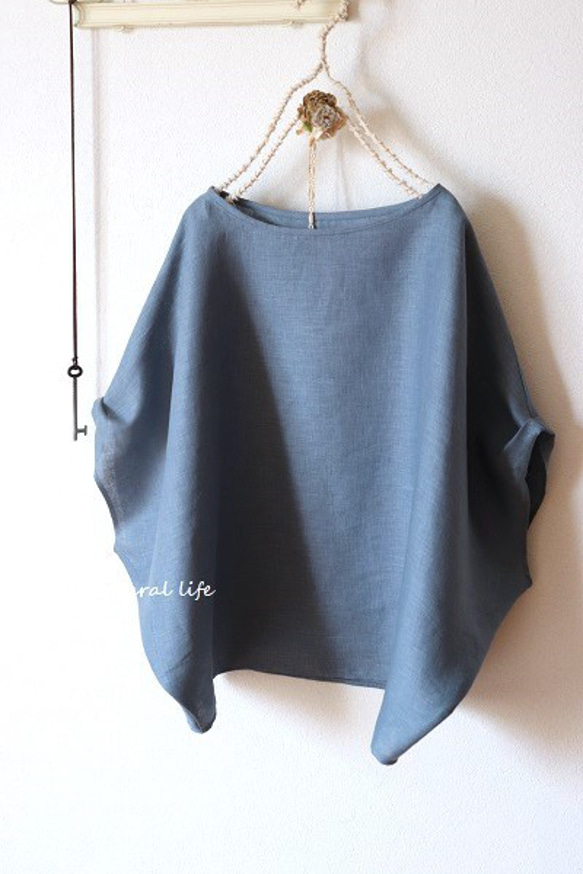 くすみブルーリネンのゆるプル 3枚目の画像