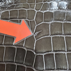 ワニ革  グレージング(艶)  ストーングレー  No.C008419 11枚目の画像