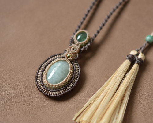 翡翠と栃木県産精麻のマクラメネックレス ネックレス