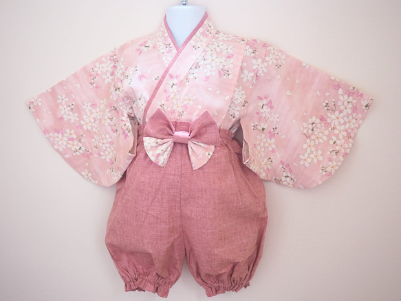 やさしい桜色のベビー袴☆０〜３歳☆お食い初め☆初節句☆ひな祭り☆こどもの日 2枚目の画像