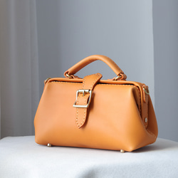 【訳あり特価セール】大人気！横型がま口バッグ - 44％オフ！ 2枚目の画像