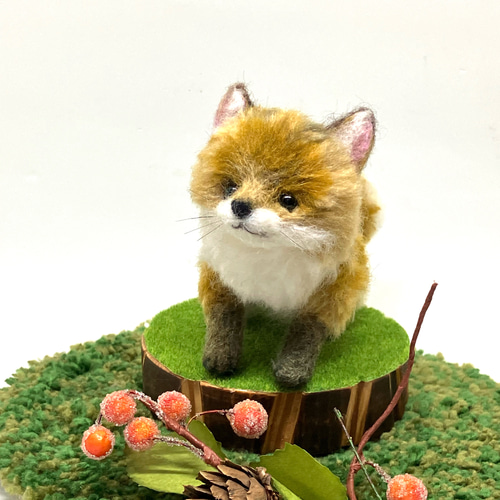 ◇もふもふ 手乗り 子狐 キツネ 【羊毛フェルト人形】// 羊毛フェルト